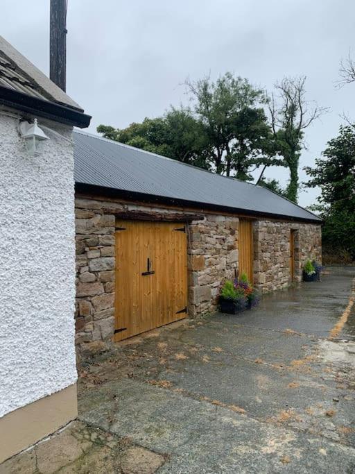 Toms Cottage Longford Exterior photo